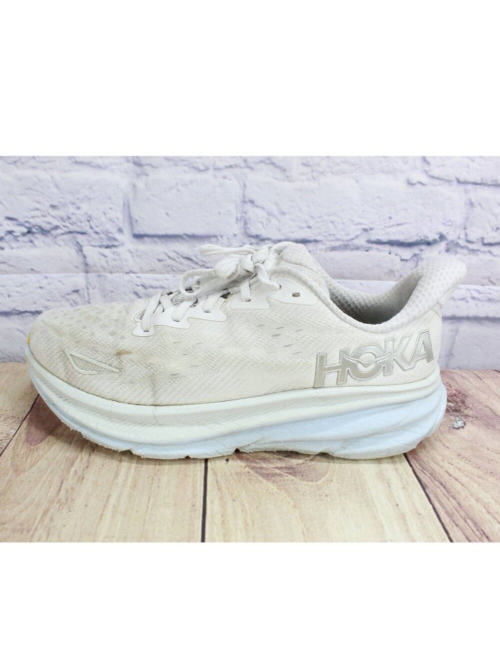 Hoka One One Clifton 9 Nimbus Cloud Breathable Running Shoes Size 10.5 B